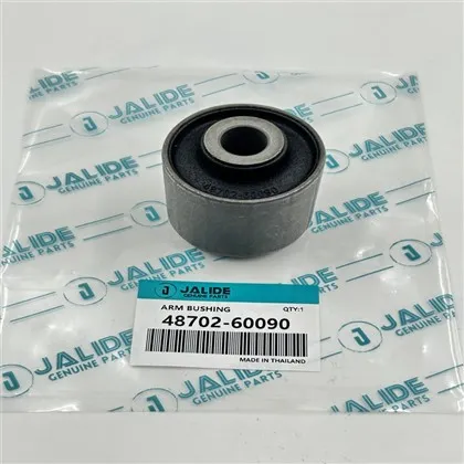 アームブッシュは車両の横方向の力にどのように対処するのでしょうか?